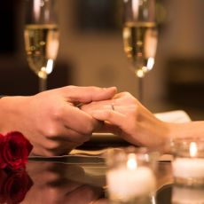Романтическое свидание в ресторане